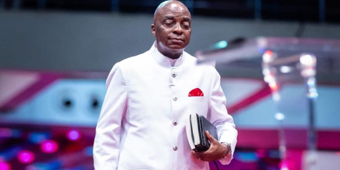 “If you give me $1bn to join politics, I won’t” – Bishop Oyedepo