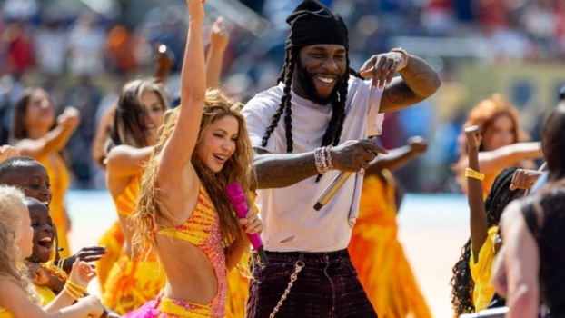 Burna Boy Under Fire After World Cup Performance with Shakira